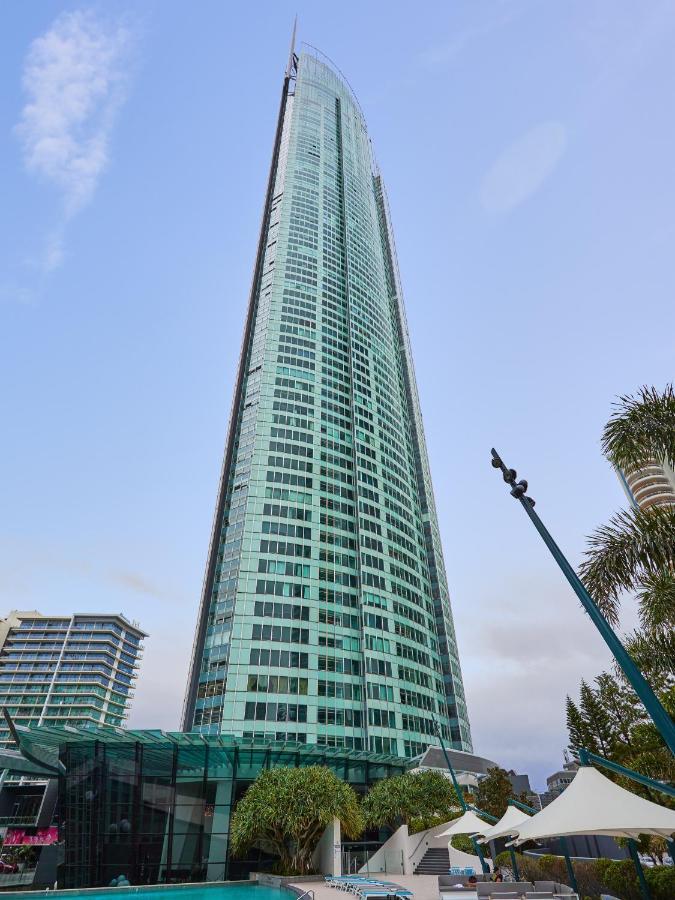 Serain Residences On 9 Hamilton Avenue Голд-Кост Экстерьер фото